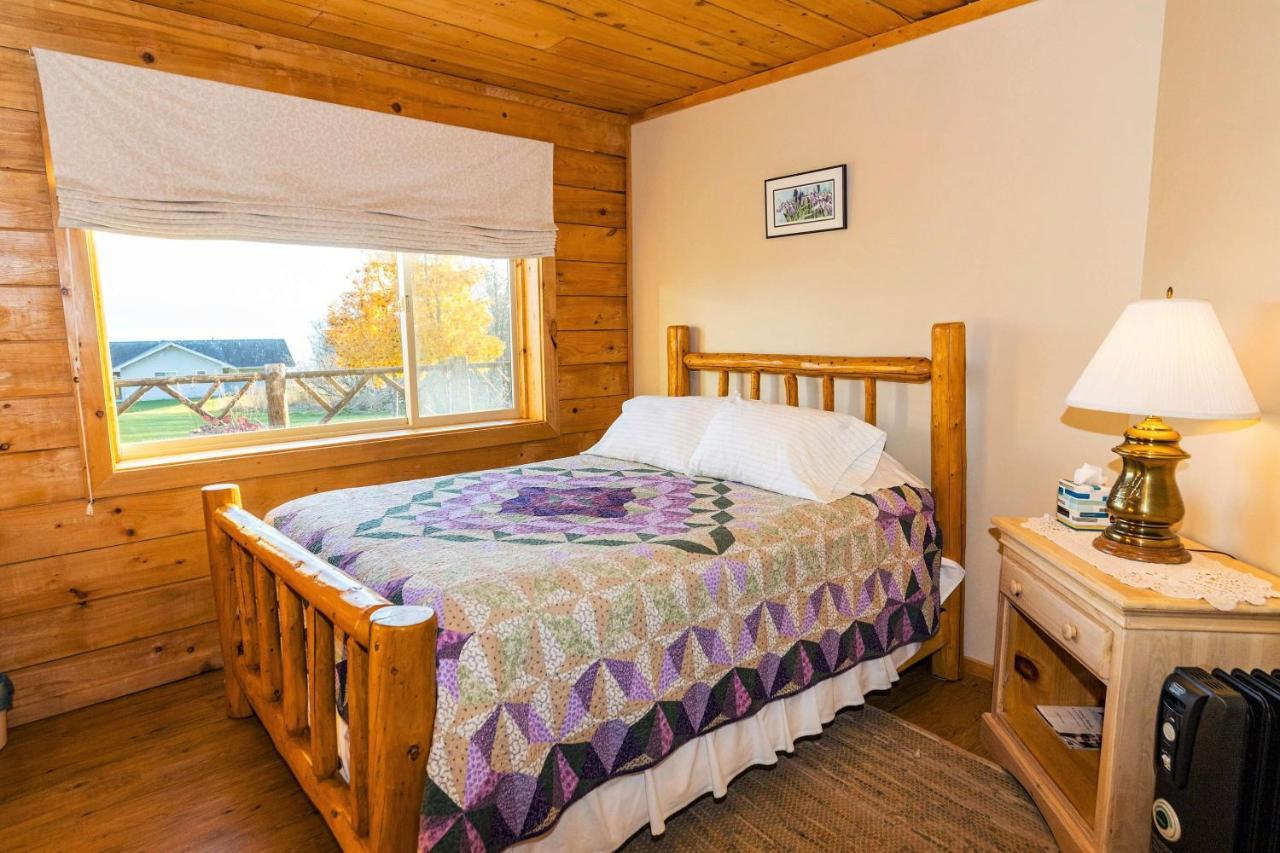 Juneberry Lodge Гомер Екстер'єр фото